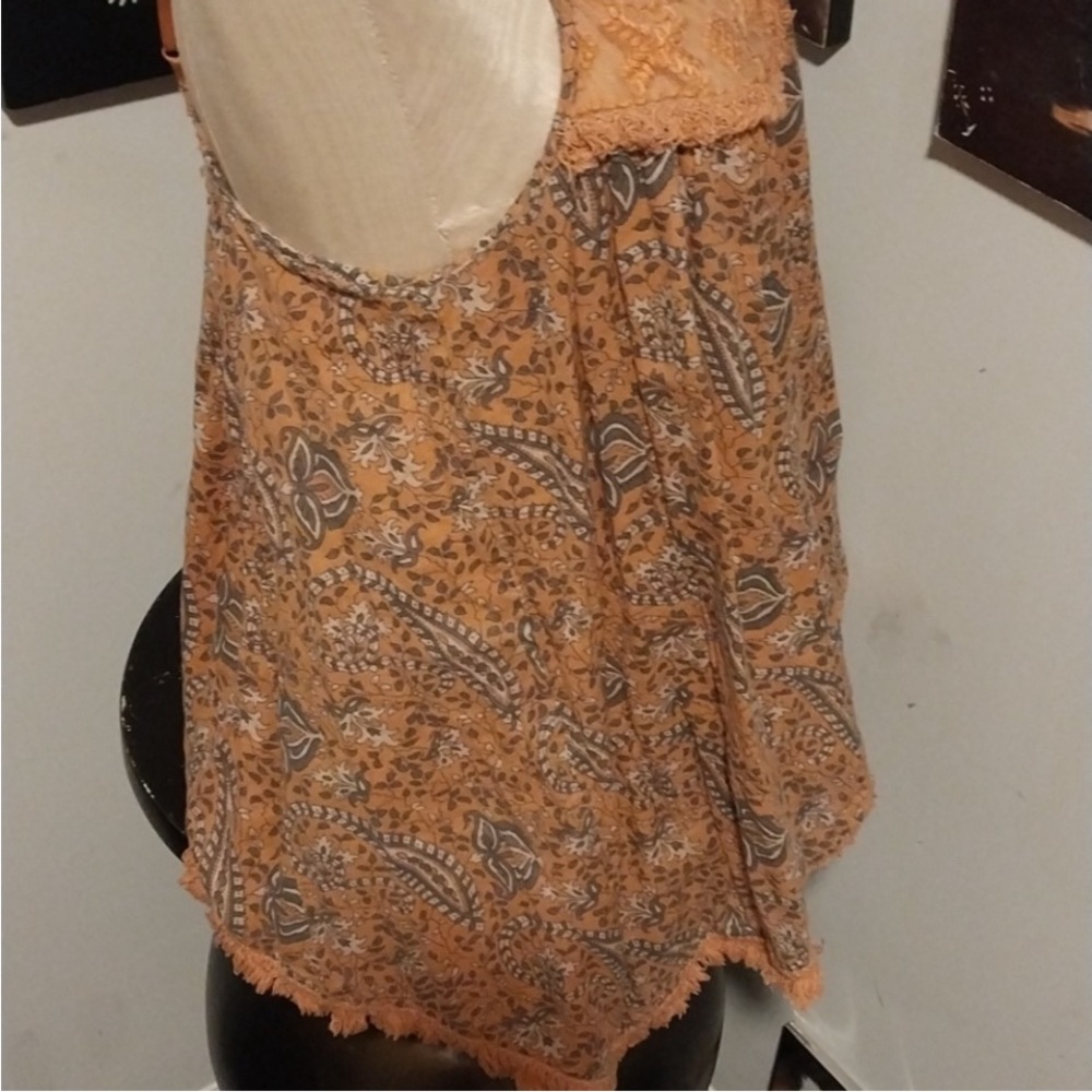 Anthropologie Lilka Women’s Spaghetti Strap Paisley Orange and Gray Top sz M EUC - Picture 4 of 7
